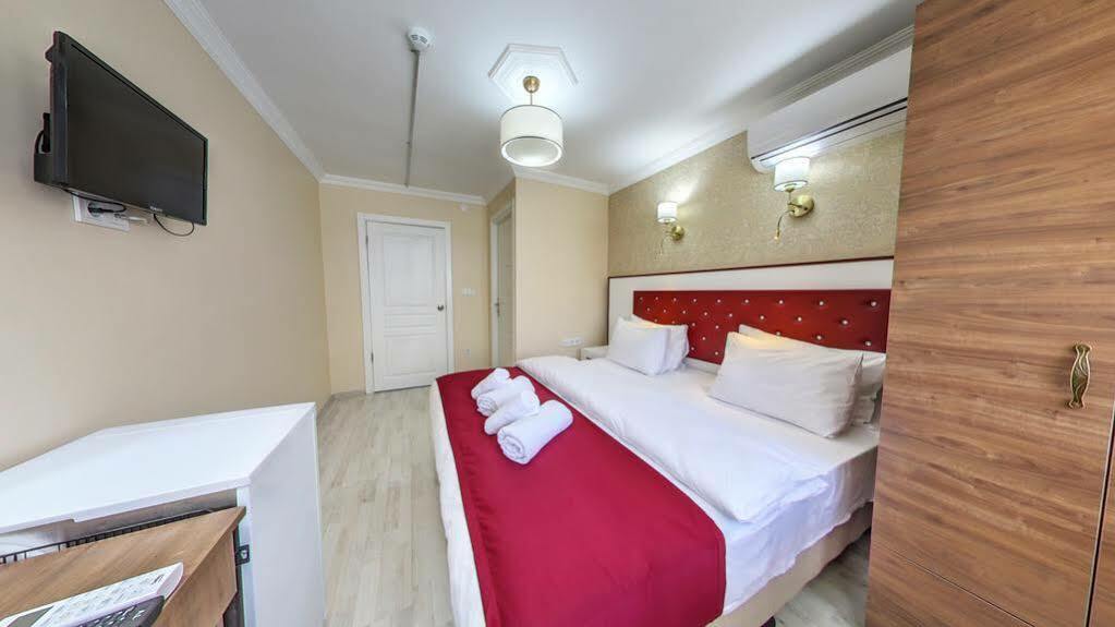Cihangir Palace Hotel Istanbulská provincie Exteriér fotografie